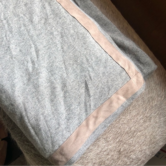 Rani Arabella Palermo Cashmere and suede blanket grey and tan 72 x 50 dry clean - Picture 2 of 6